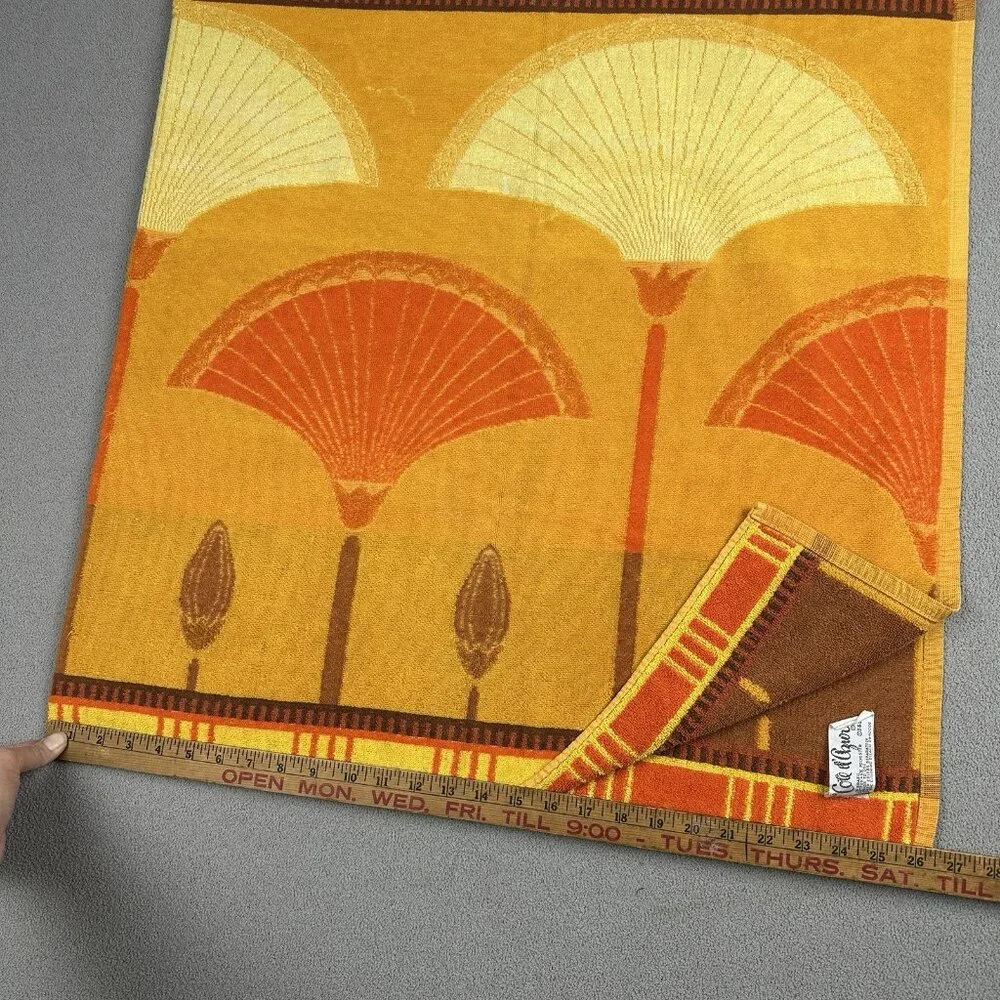 Vtg Core d’Azur Beach Towel Retro Palm Fan Leaf Egyptian Orange Yellow 29x52”